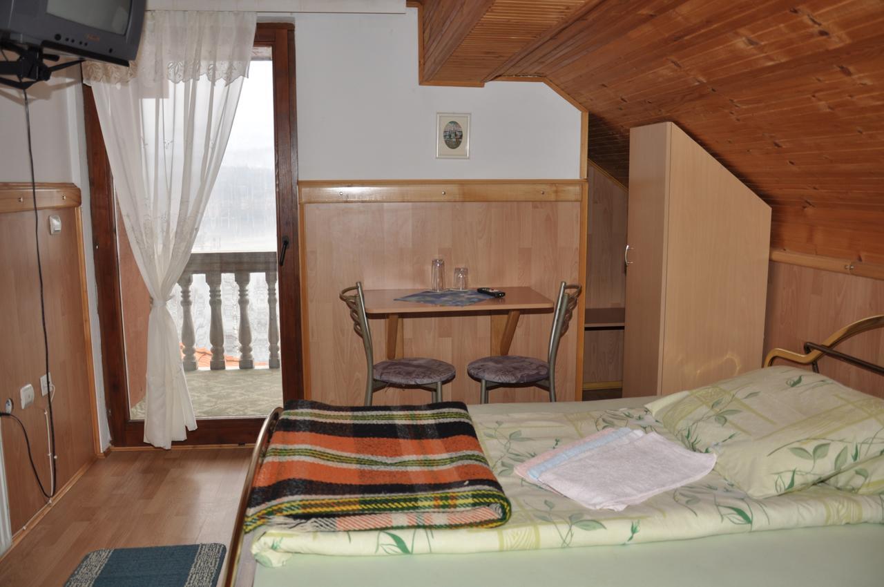 Mm Narcis Bed & Breakfast Vlasina Rid Eksteriør bilde