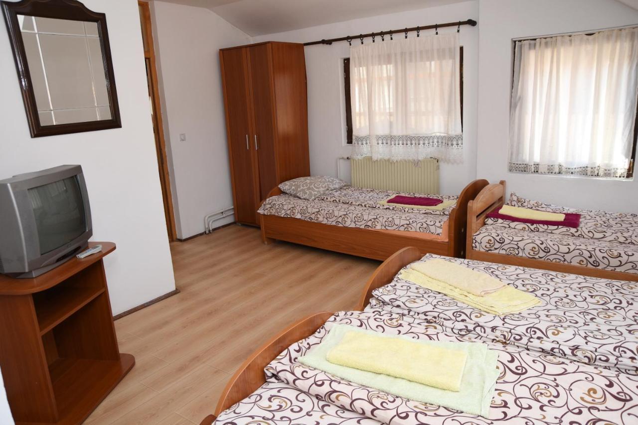 Mm Narcis Bed & Breakfast Vlasina Rid Eksteriør bilde